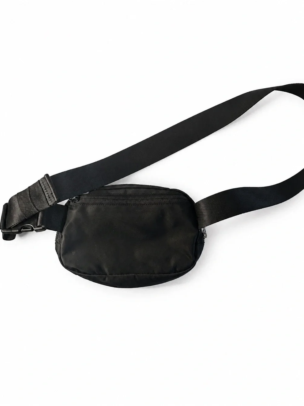 lululemon Everywhere Black Waist/Shoulder Belt Bag 1L